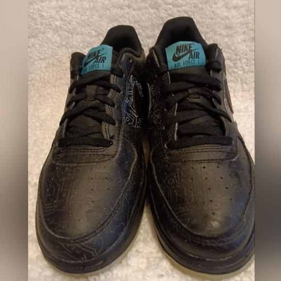 AF1 Computer Chip Space Jam (Glow in the dark) - Picture 3 of 10